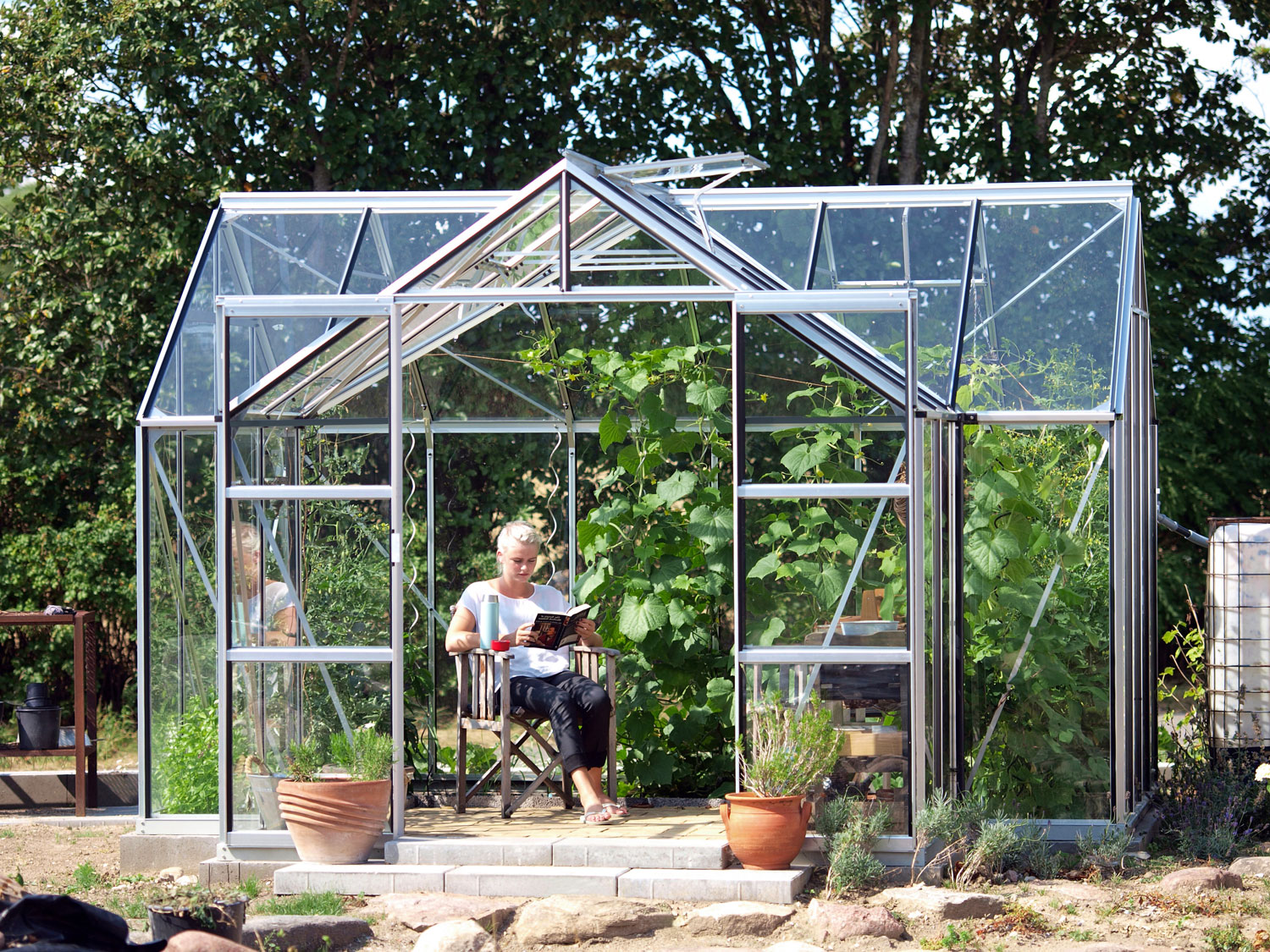 Gewächshaus Sirona 13000 mit Kreuzdach, Farbe: Aluminium eloxiert, verglast mit: Sicherheitsglas (ESG)