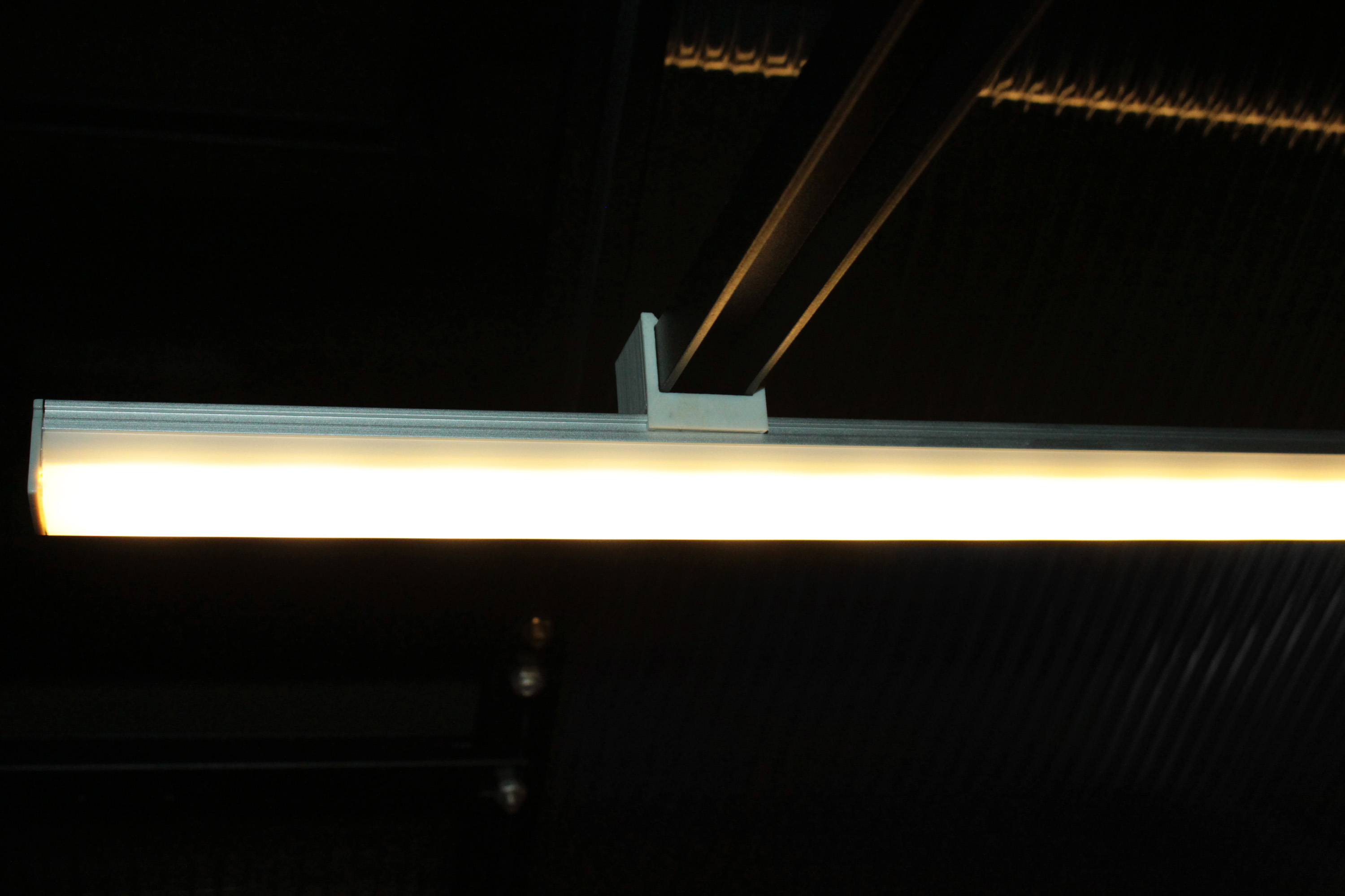 LED-Leiste L, Farbe: Aluminium eloxiert